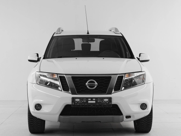 Nissan Terrano, III (D10) фото №2