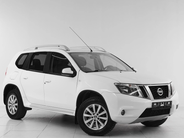Nissan Terrano, III (D10) фото №3