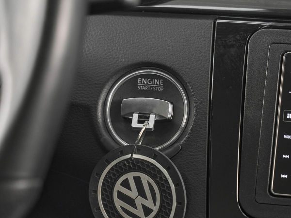 Volkswagen Passat CC, I Рестайлинг фото №11