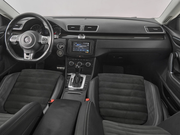 Volkswagen Passat CC, I Рестайлинг фото №9