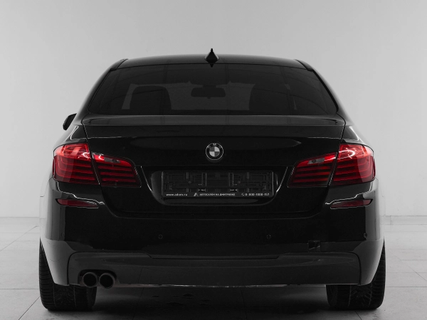 BMW 5 серии, VI (F10/F11/F07) Рестайлинг фото №5