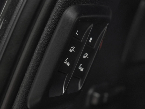 Lexus GX, II Рестайлинг 2 фото №24