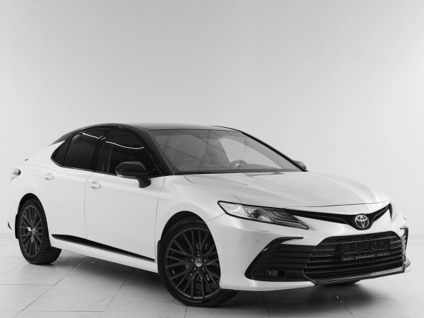 Toyota Camry, VIII (XV70) фото №3