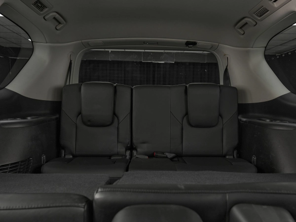 Infiniti QX56, II фото №20