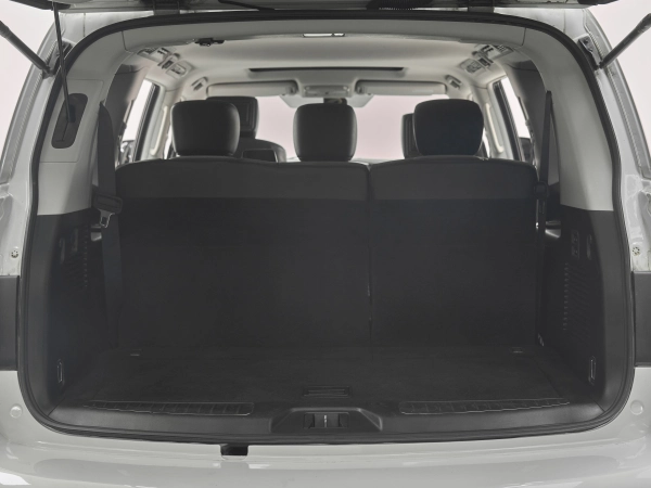 Infiniti QX56, II фото №21
