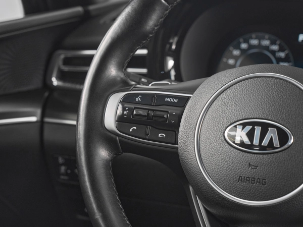 Kia K5, III фото №12