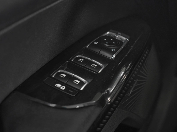 Kia K5, III фото №15