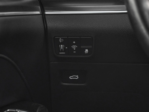 Kia K5, III фото №16
