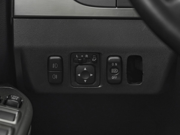 Mitsubishi Pajero, IV Рестайлинг 2 фото №14