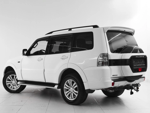 Mitsubishi Pajero, IV Рестайлинг 2 фото №4