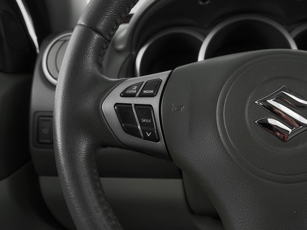Suzuki Grand Vitara, II Рестайлинг фото №12