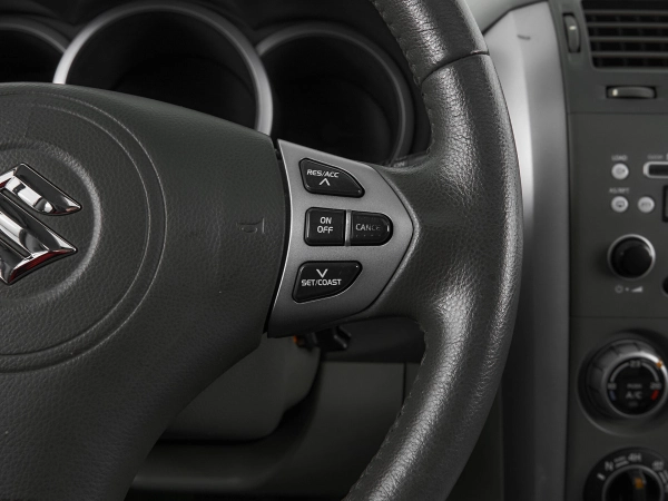 Suzuki Grand Vitara, II Рестайлинг фото №13