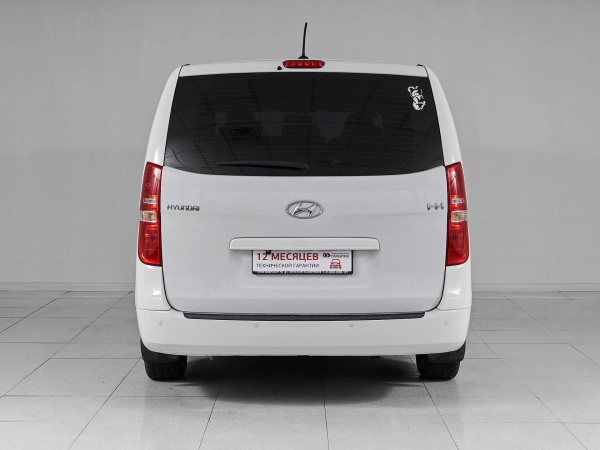 Hyundai H-1, II Рестайлинг фото №5