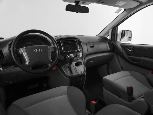 Hyundai H-1, II Рестайлинг фото №7