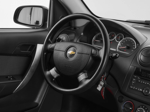 Chevrolet Aveo, I Рестайлинг фото №10