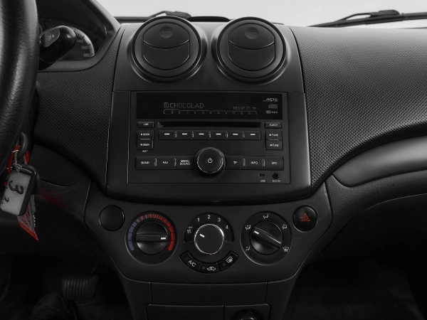 Chevrolet Aveo, I Рестайлинг фото №13