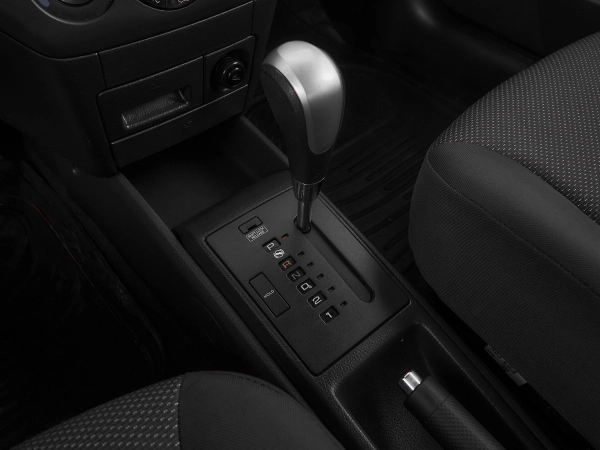 Chevrolet Aveo, I Рестайлинг фото №14