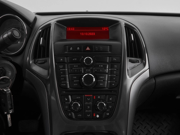 Opel Astra, J Рестайлинг фото №16