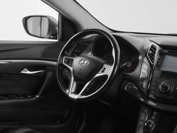 Hyundai i40, I фото №10