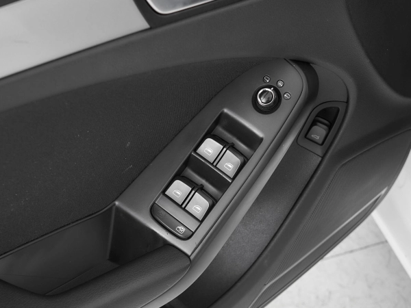 Audi A4, IV (B8) фото №13