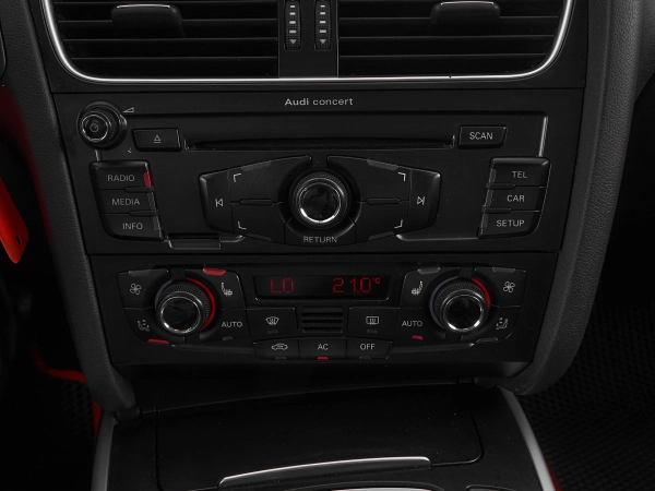 Audi A4, IV (B8) фото №17