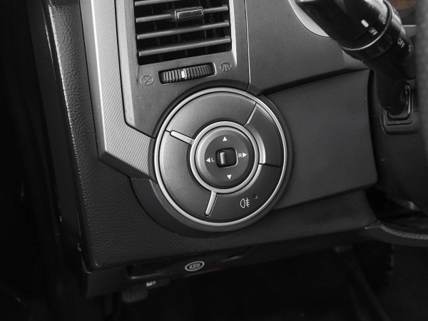 SsangYong Kyron, I Рестайлинг фото №12
