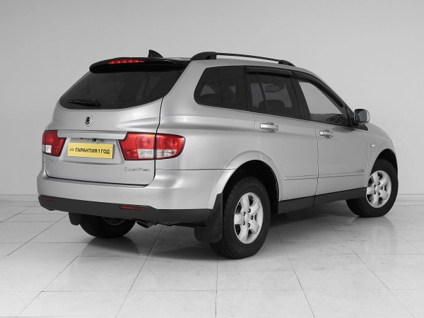 SsangYong Kyron, I Рестайлинг фото №6