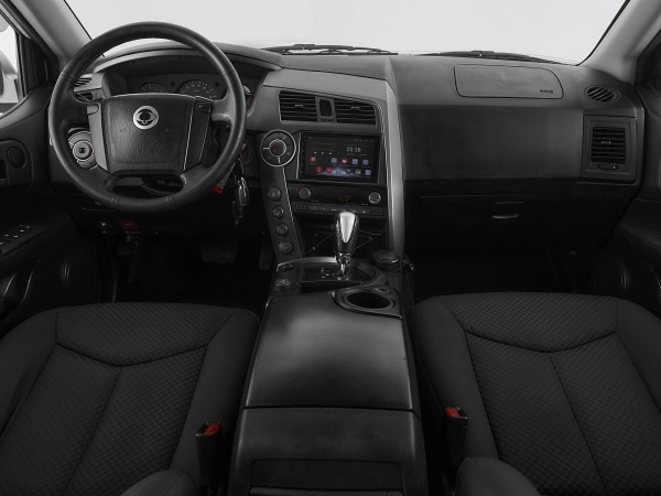 SsangYong Kyron, I Рестайлинг фото №8