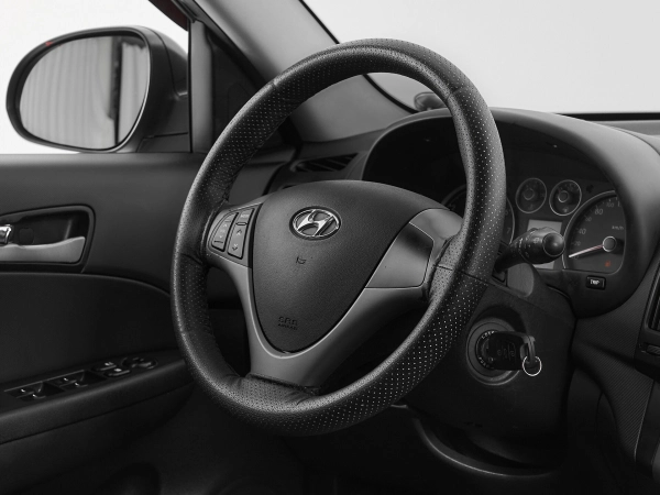 Hyundai i30, I фото №10
