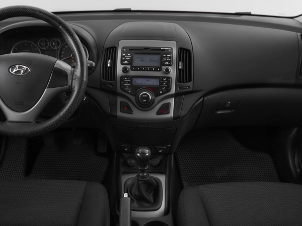 Hyundai i30, I фото №14