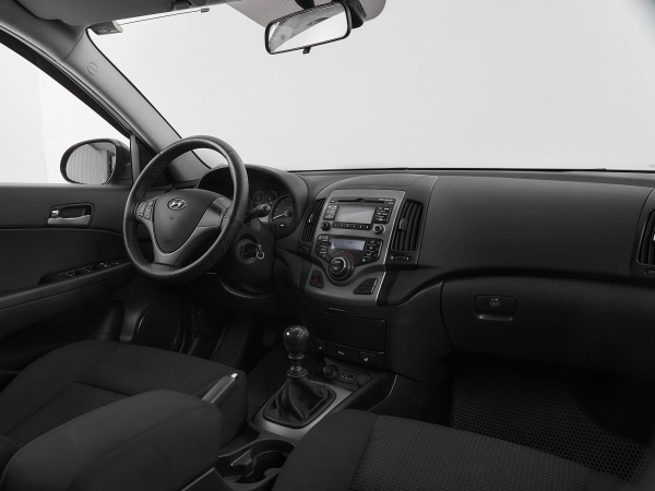 Hyundai i30, I фото №9