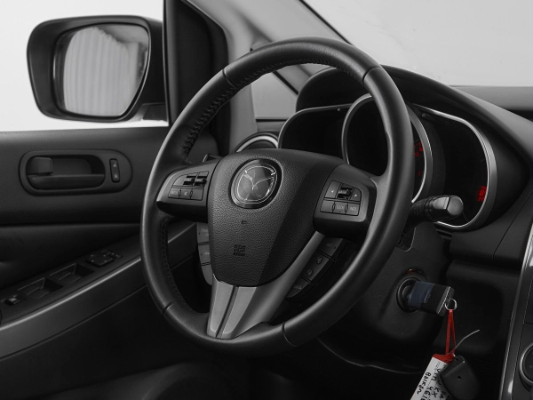 Mazda CX-7, I Рестайлинг фото №10