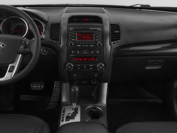 Kia Sorento, II Рестайлинг фото №17