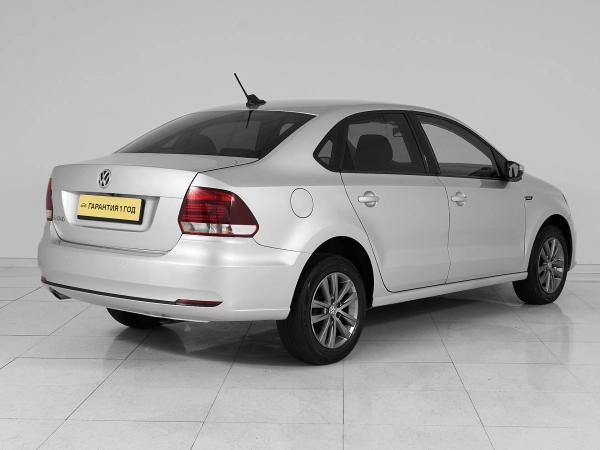 Volkswagen Polo, V Рестайлинг фото №6
