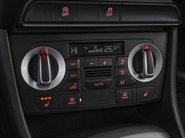 Audi Q3, I (8U) фото №14