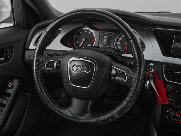 Audi A4, IV (B8) фото №10