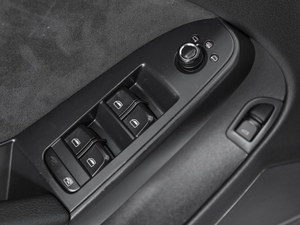 Audi A4, IV (B8) фото №11