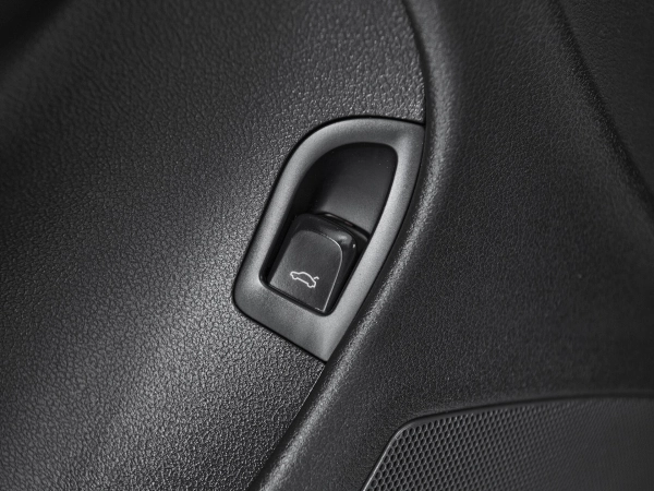 Audi A4, IV (B8) фото №12