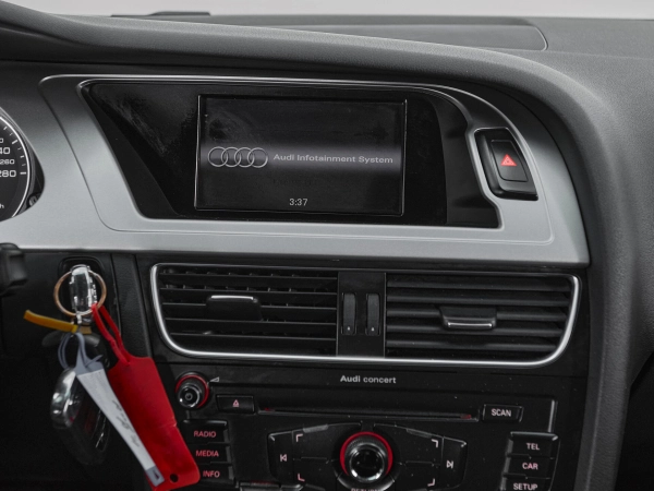 Audi A4, IV (B8) фото №14