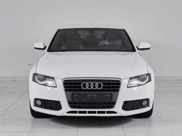 Audi A4, IV (B8) фото №2