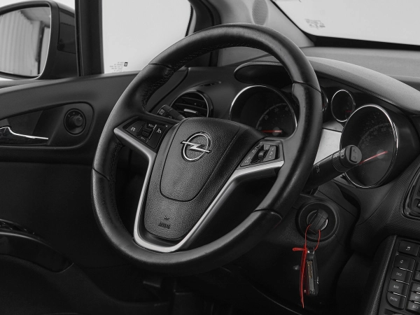 Opel Meriva, B Рестайлинг фото №10