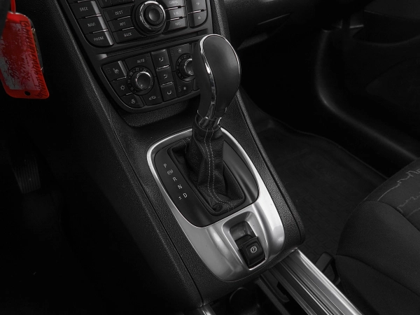 Opel Meriva, B Рестайлинг фото №17