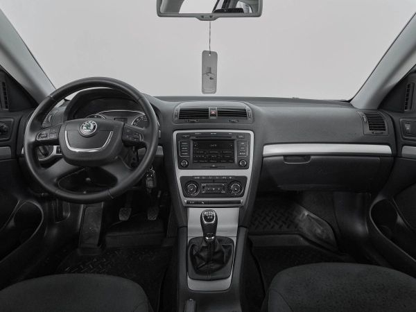 Skoda Octavia, II (A5) Рестайлинг фото №8