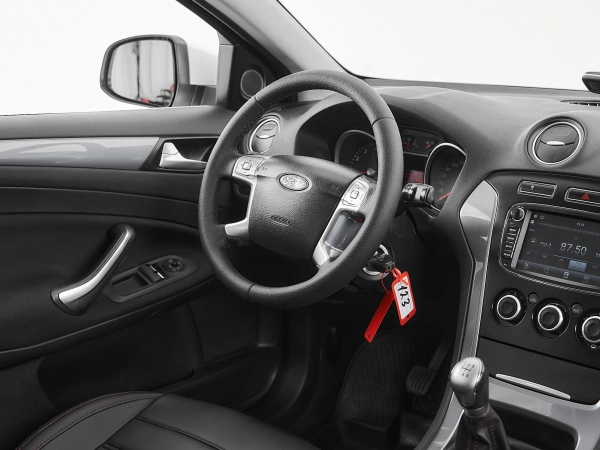 Ford Mondeo, IV Рестайлинг фото №10