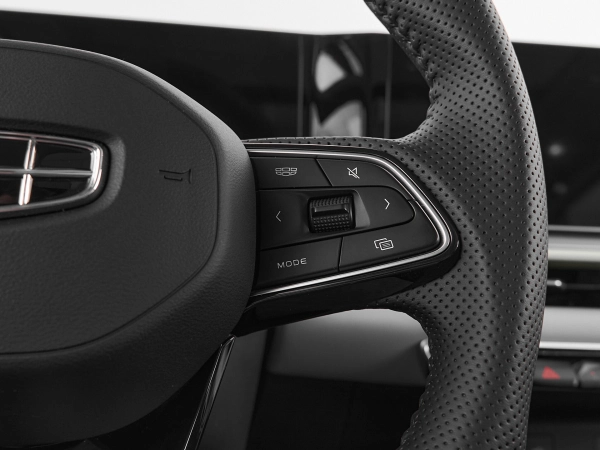 Geely Coolray, I фото №12