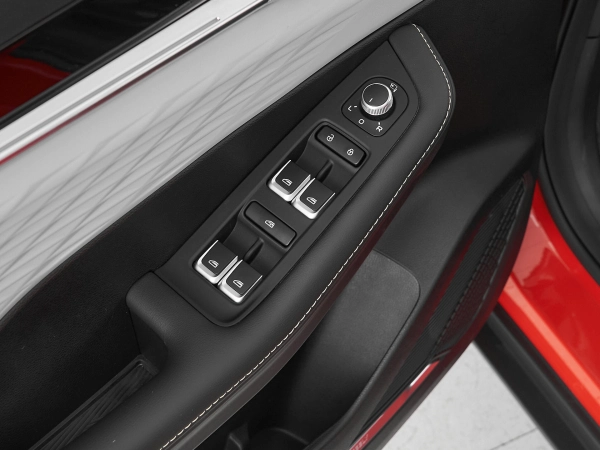 Geely Coolray, I фото №14