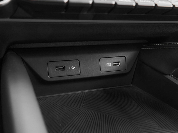 Geely Coolray, I фото №20
