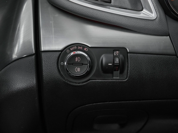 Opel Mokka, I фото №13