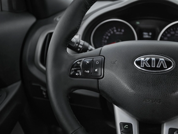 Kia Sportage, III Рестайлинг фото №11