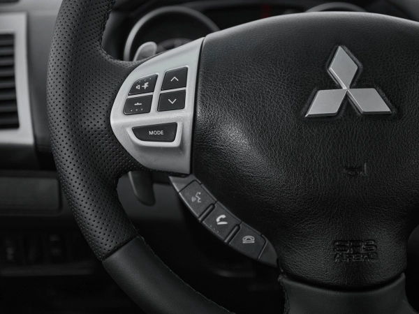 Mitsubishi Outlander, II Рестайлинг фото №11